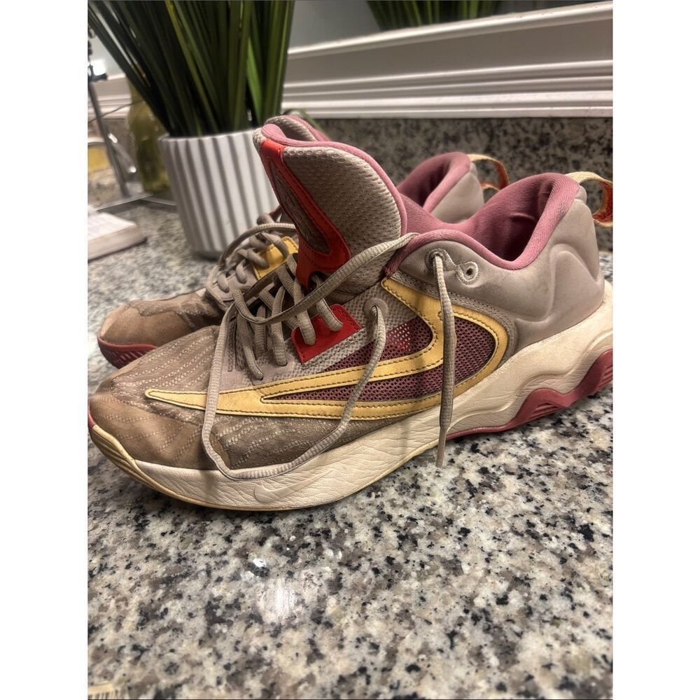 Nike Giannis Immortality 3 Neutral-Tone Athletic Sneakers with Pink Accents